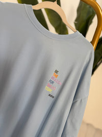 Statement Shirt hellblau BE THE REASON FOR SMILES TODAY