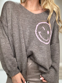 Oversize Strickpullover mit Smiley&Rückenprint taupe/rosa