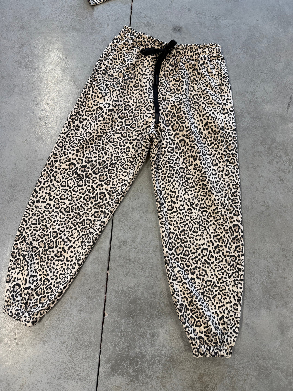 Sweat Pants LEO CRUSH creme