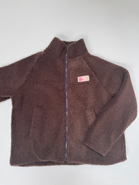 Kuschel Jacke mit Reißverschluss & Patch BE THE REASON FOR SMILES TODAY dark chocolate