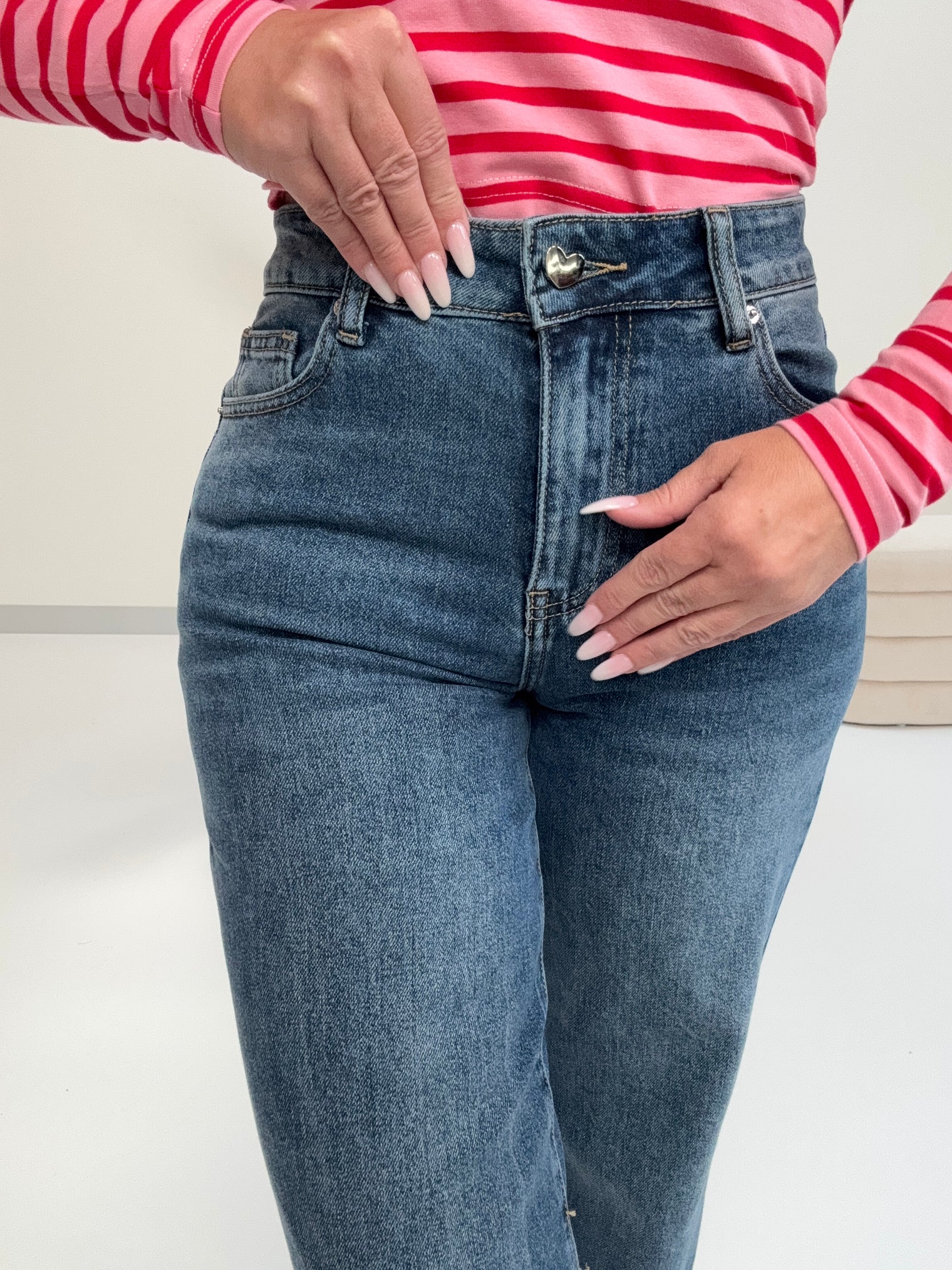 Stretch Jeans denim blue HEART LOVER mit Herztaschen