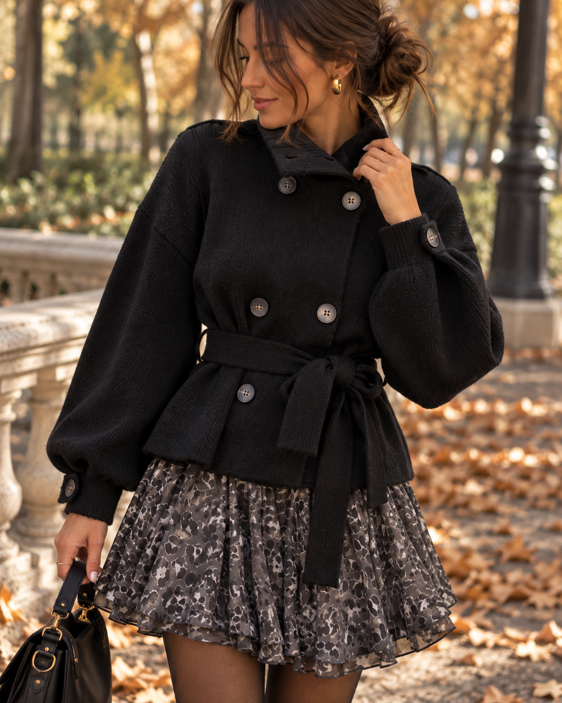 Strickjacke mit Knopfleiste und Gürtel schwarz