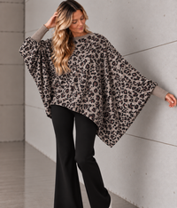Feinstrick Fledermauspullover im LEO Style taupe/schwarz