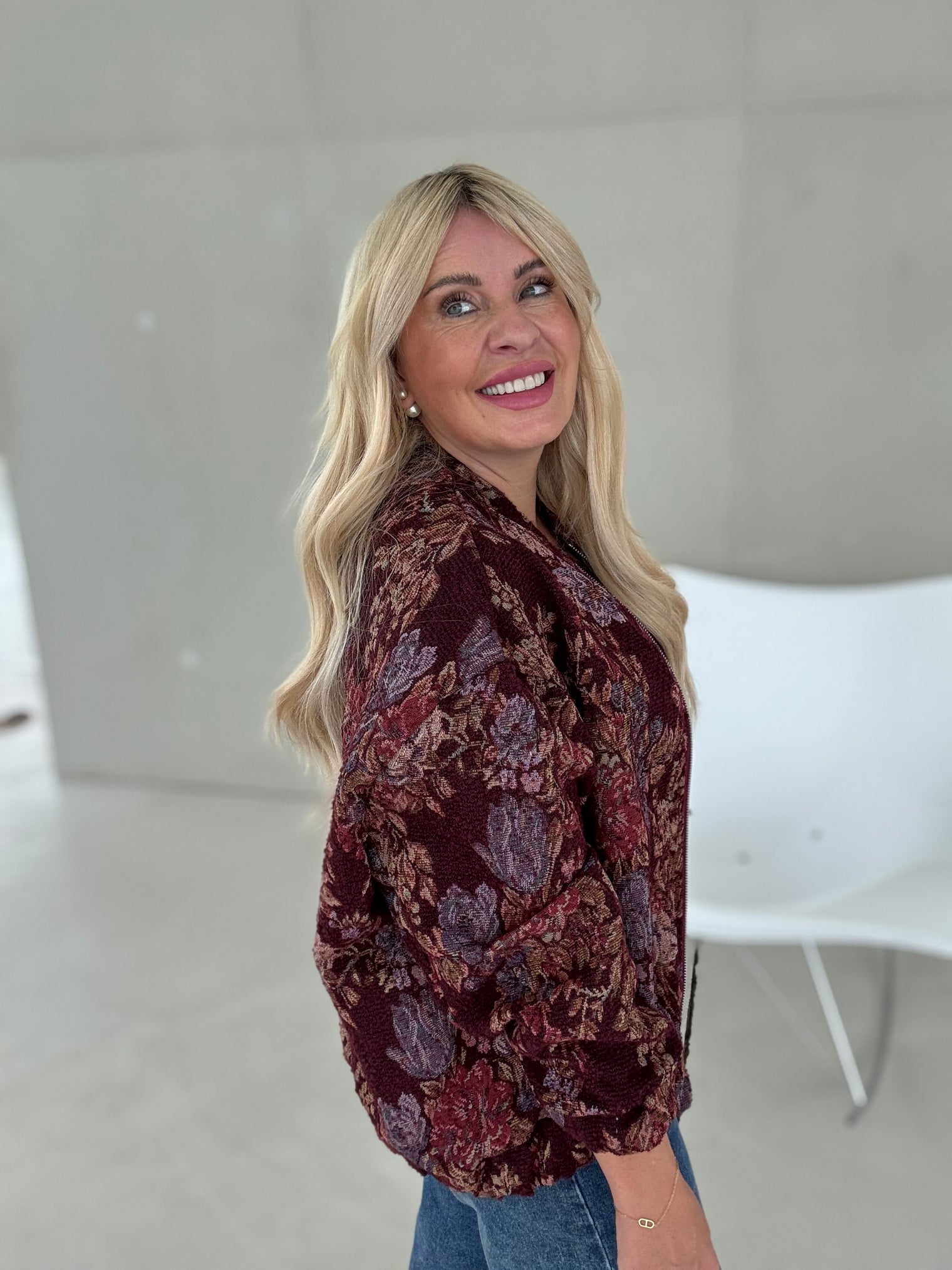 Bomberjacke ROMANTIC FLOWER GARDEN burgundy