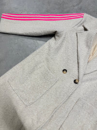 Mantel SPORTY COZYNESS creme/pink mit seitlichen Streifen