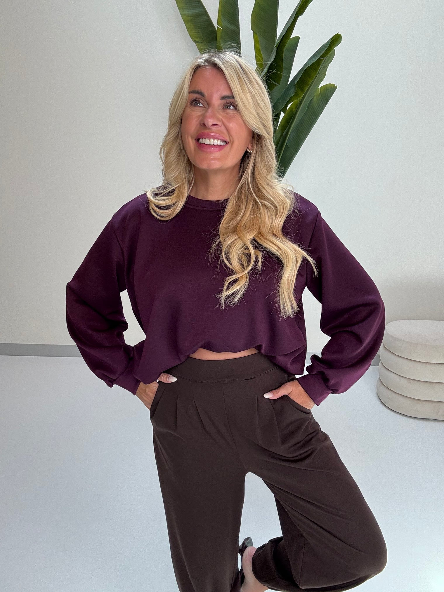 Butterstoff Pullover mit Gummizug unten pflaume