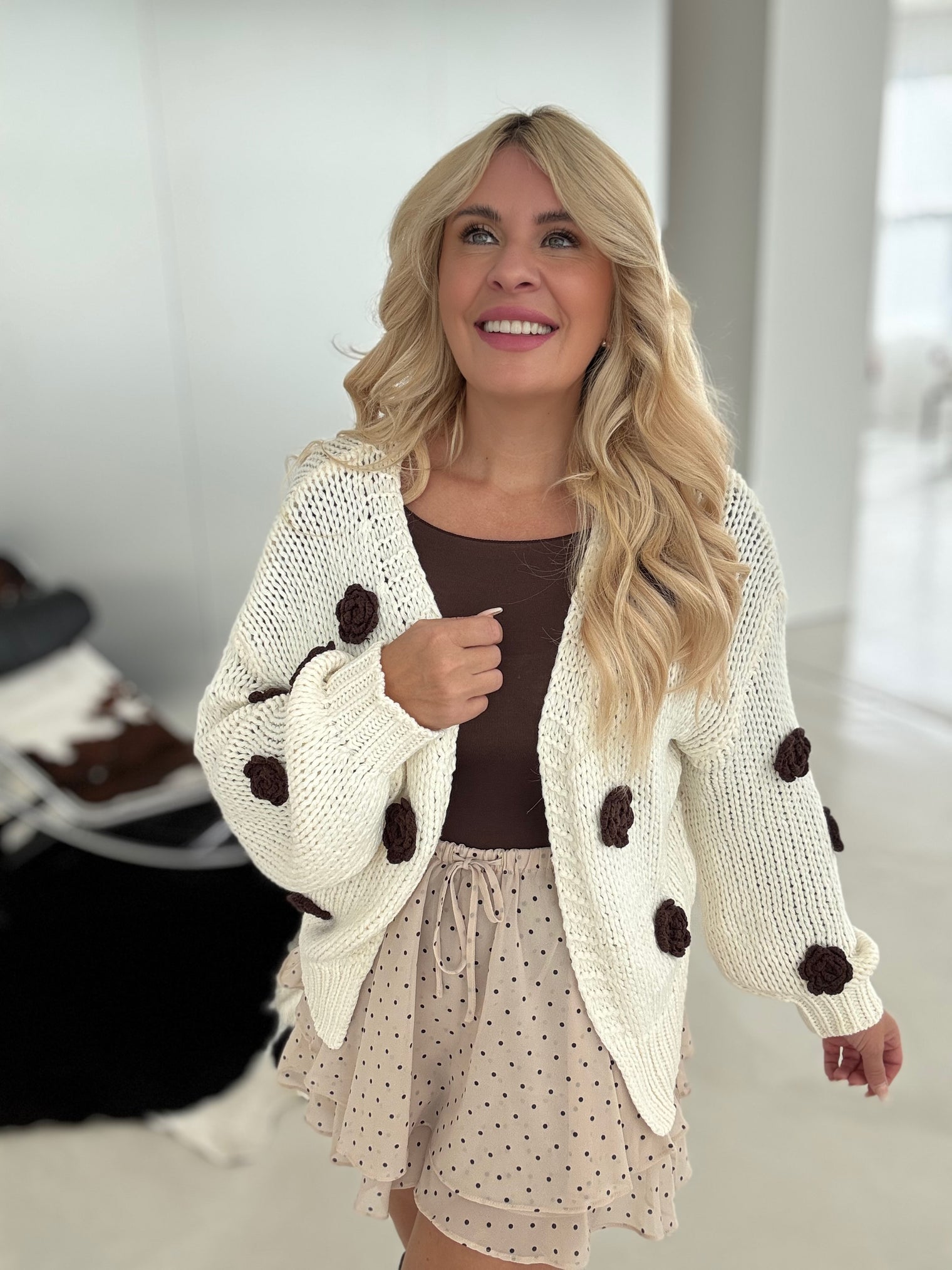 Strickjacke creme ROSES chocolate moussee