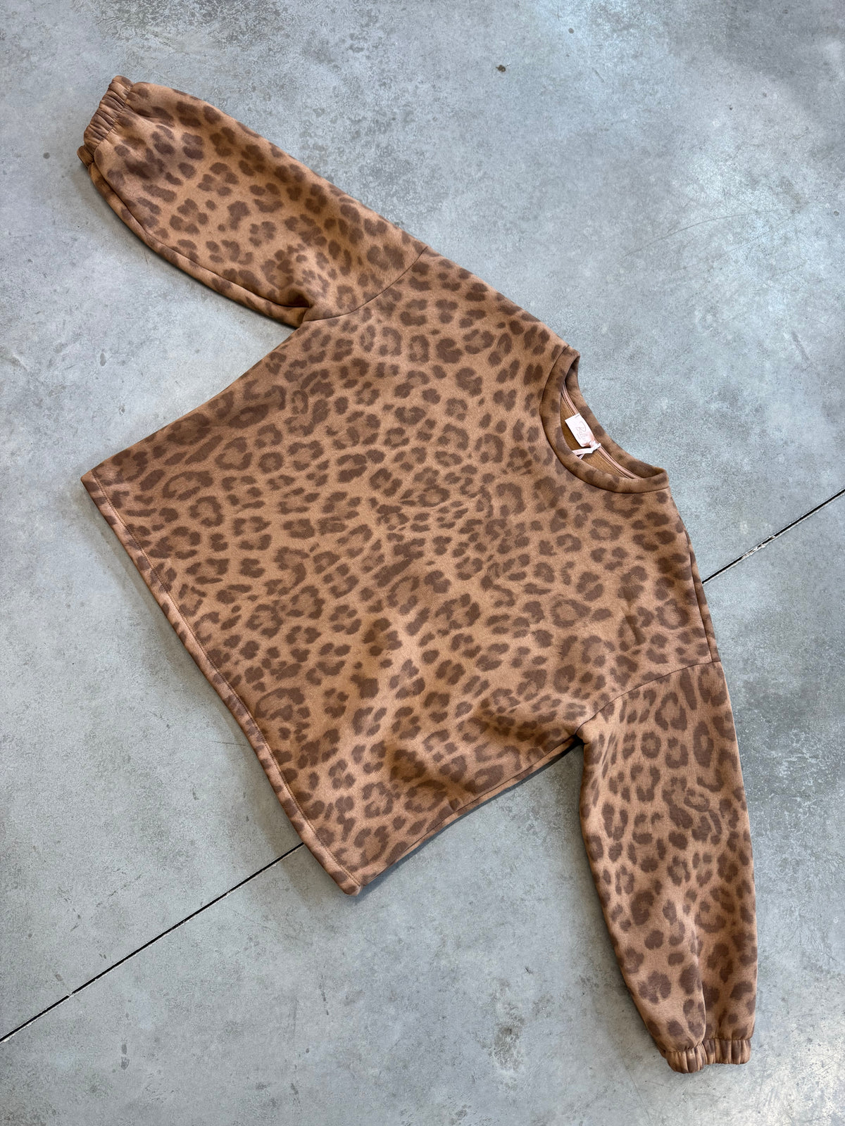 Sweater mit Rückenstickerei CREME DE LA CREME LEO Toffee
