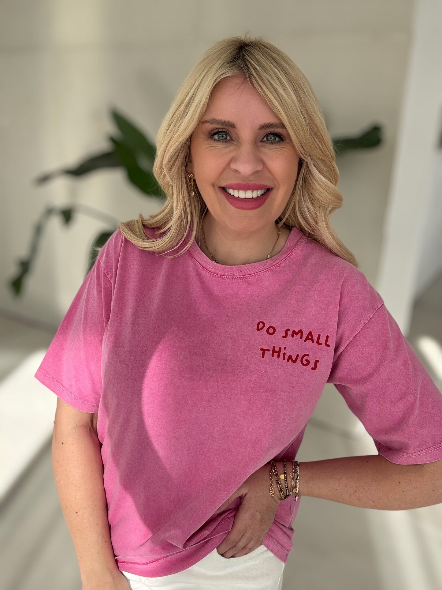 Statement Shirt DO SMALL THINGS WITH GREAT LOVE pink