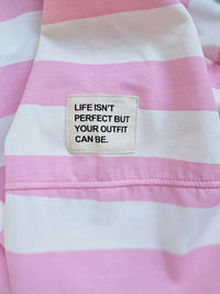 Lightweight Sweater STRIPES rosa/weiß gestreift mit Patch