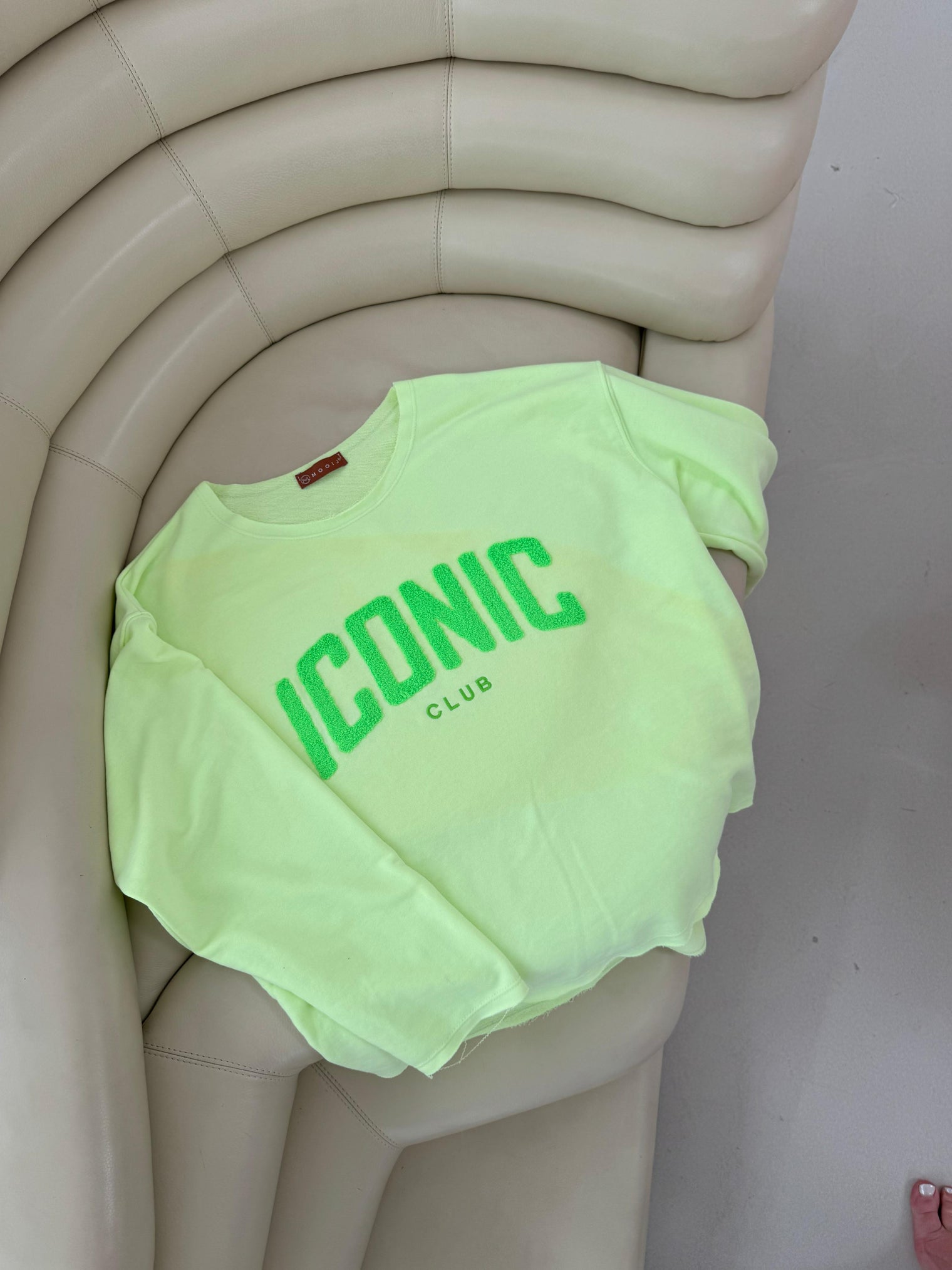 Sweater grün ICONIC