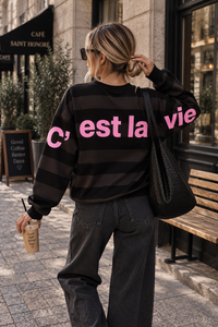 Sweater mit Rückenprint C'EST LA VIE braun/schwarz