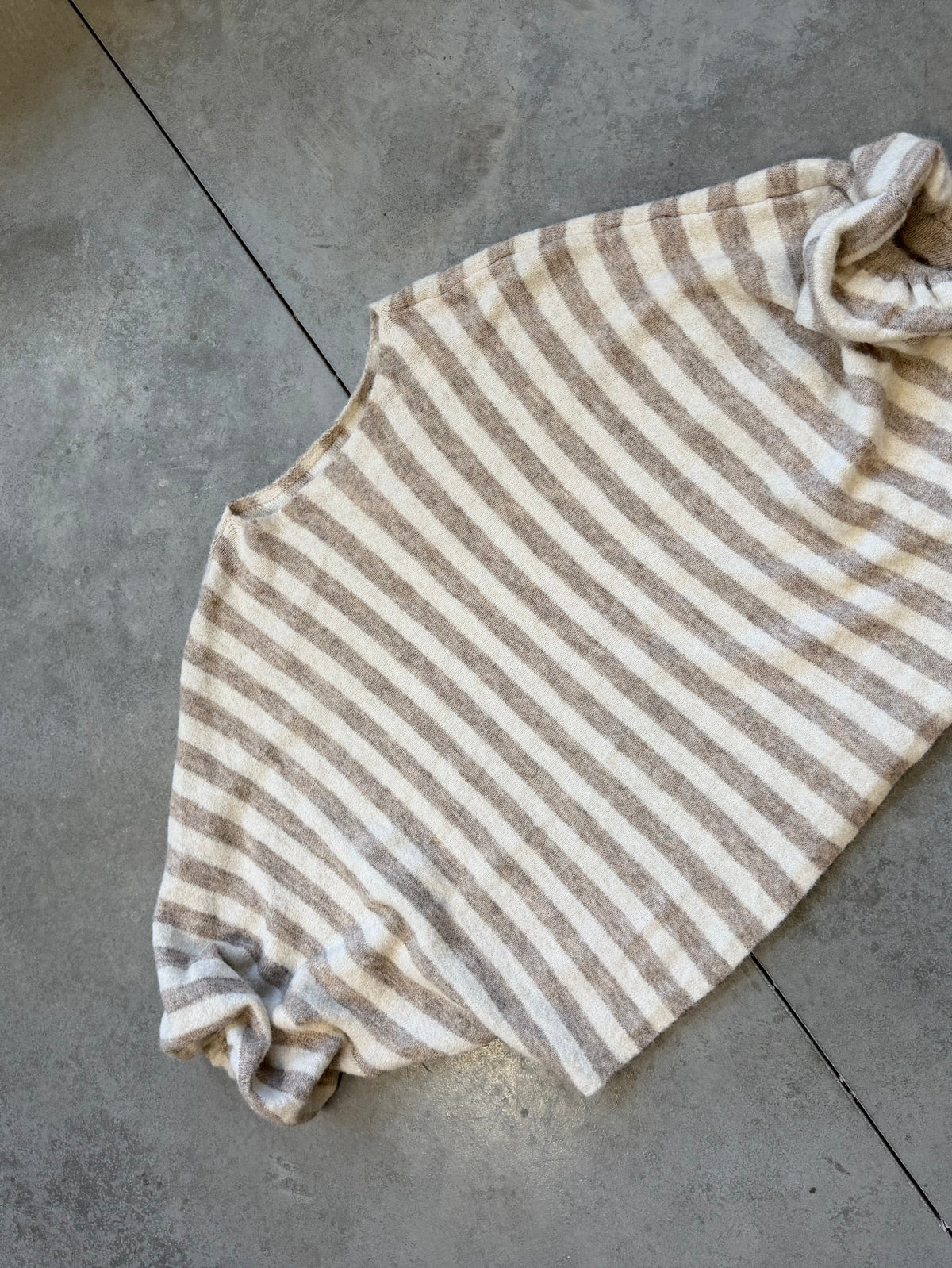 Oversize Strickpullover Stripes mit Alpakaanteil beige / Creme