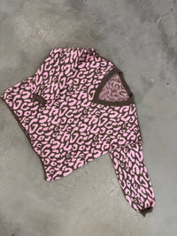 Cozy Strickpullover im angesagten Leo Muster taupe/rosa