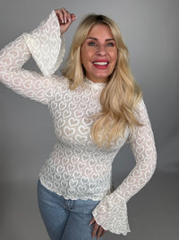 Longsleeve HEART ROMANCE Glockenarm Creme Weiss