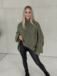Kuschelweicher OVERSIZE Strickpullover Kaki