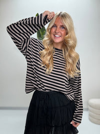 Longsleeve mit leicht ausgestelltem Ärmel STRIPES schwarz/taupe