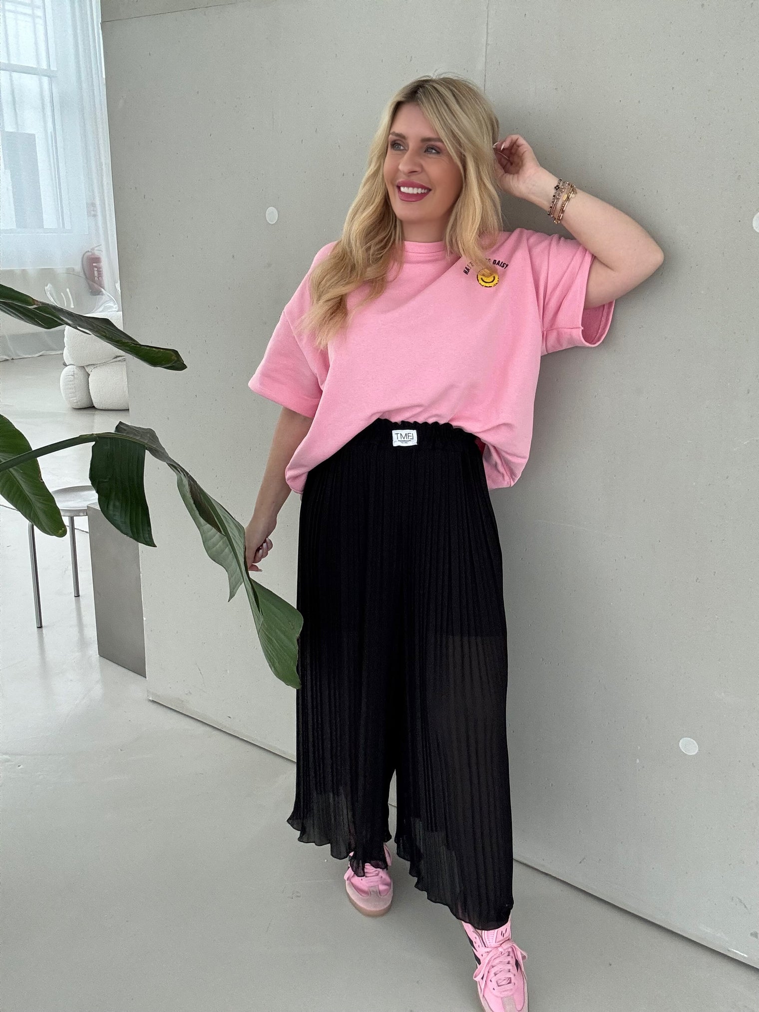 Signature Plisseehose mit Patch SCHWARZ