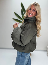 Jacke PUFFY POWER mit Reißverschluss grün