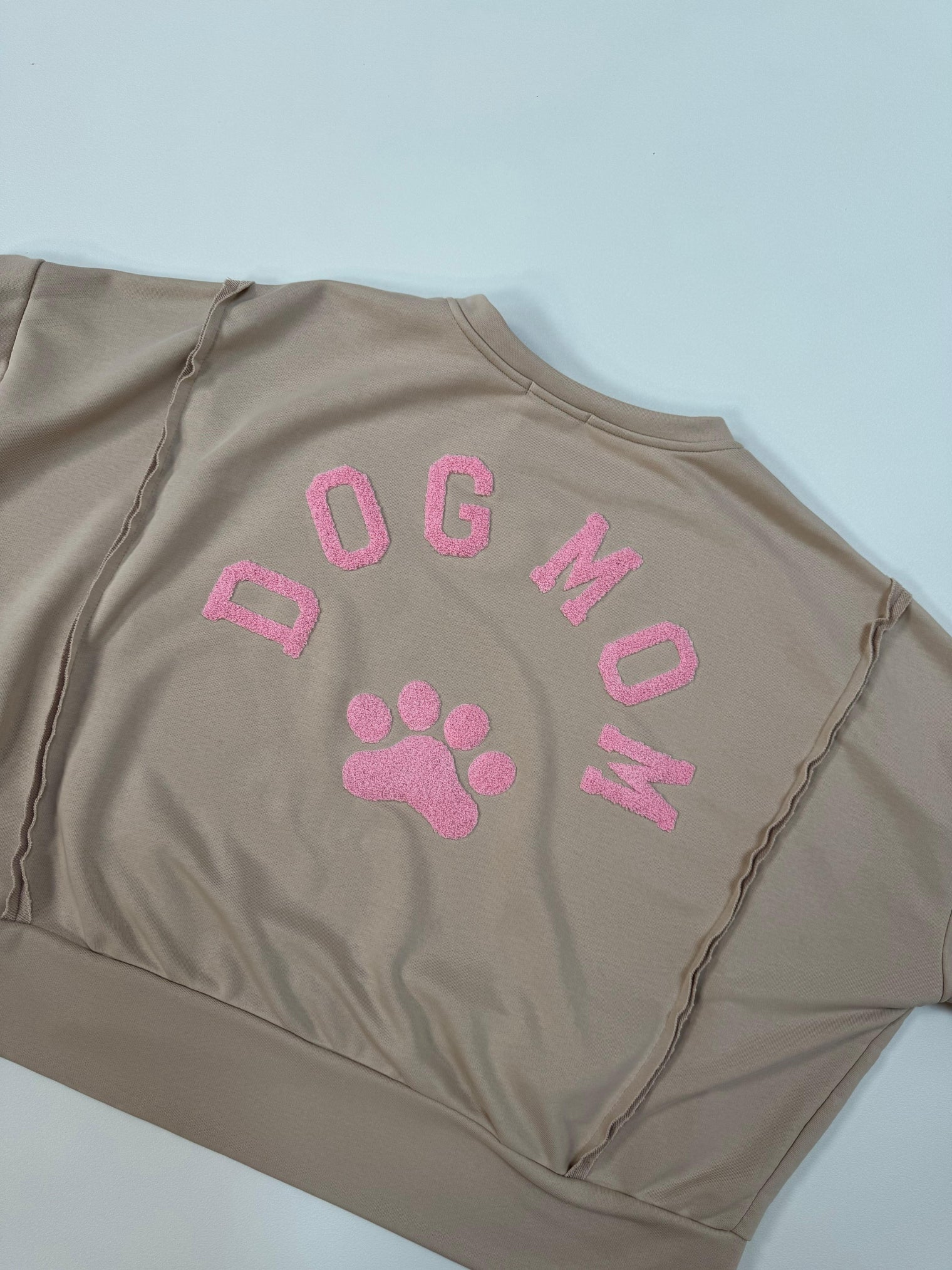 Oversize Sweater taupe DOG MUM rosa