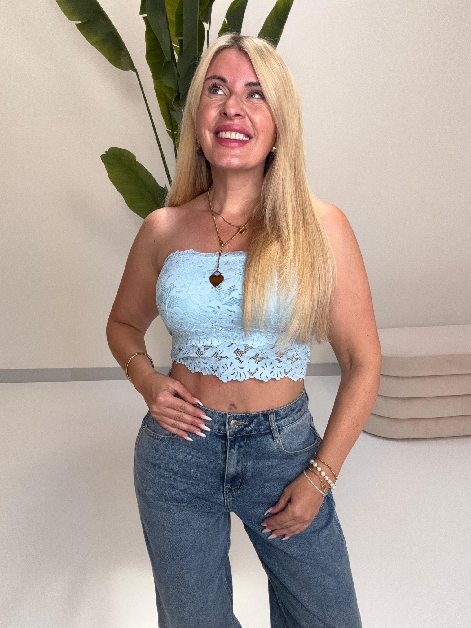 Spitzen Bandeau Top mit elastischem Gummizug himmelblau