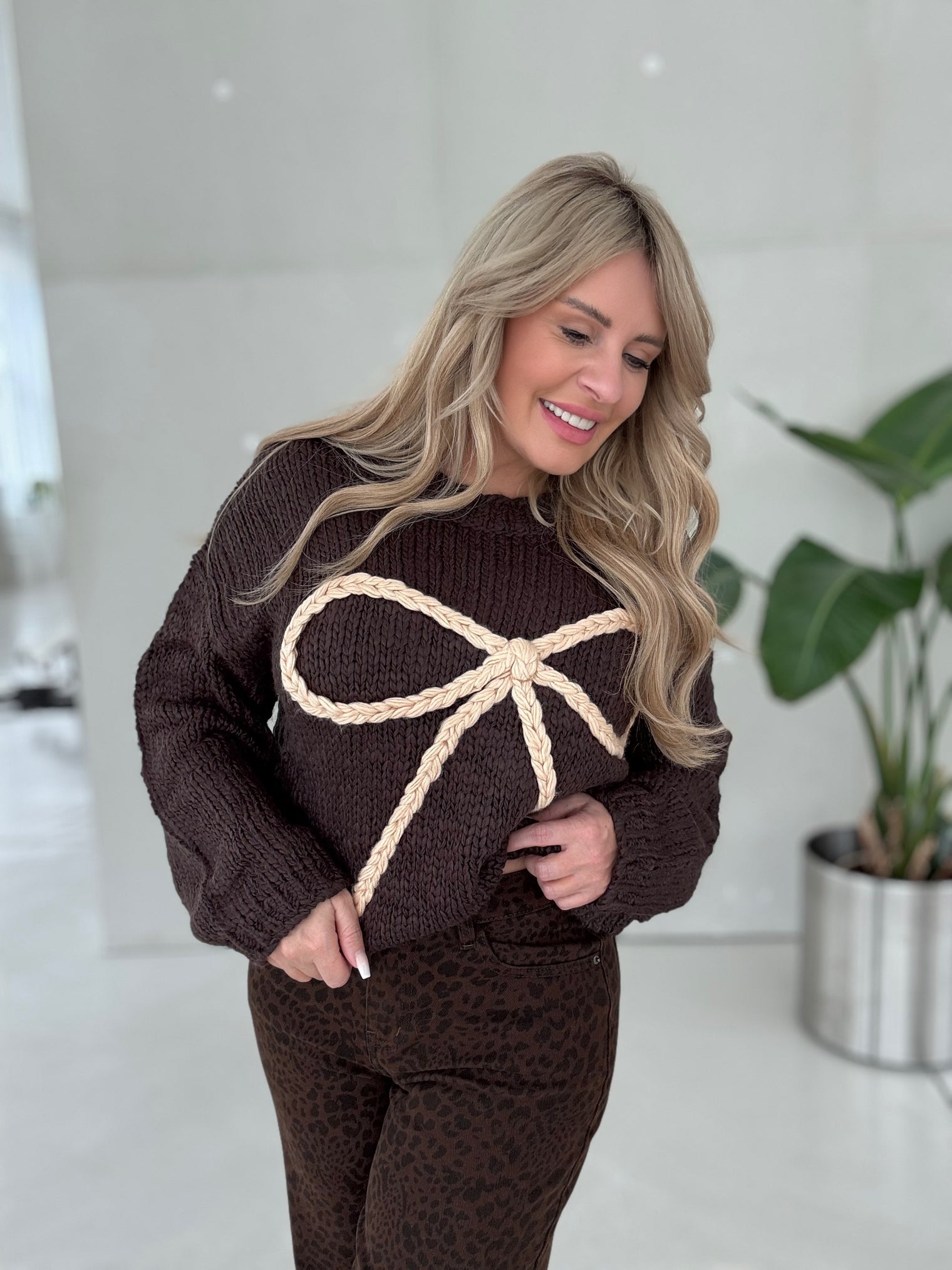 Strickpullover dark chocolate BOW LOVE toffee