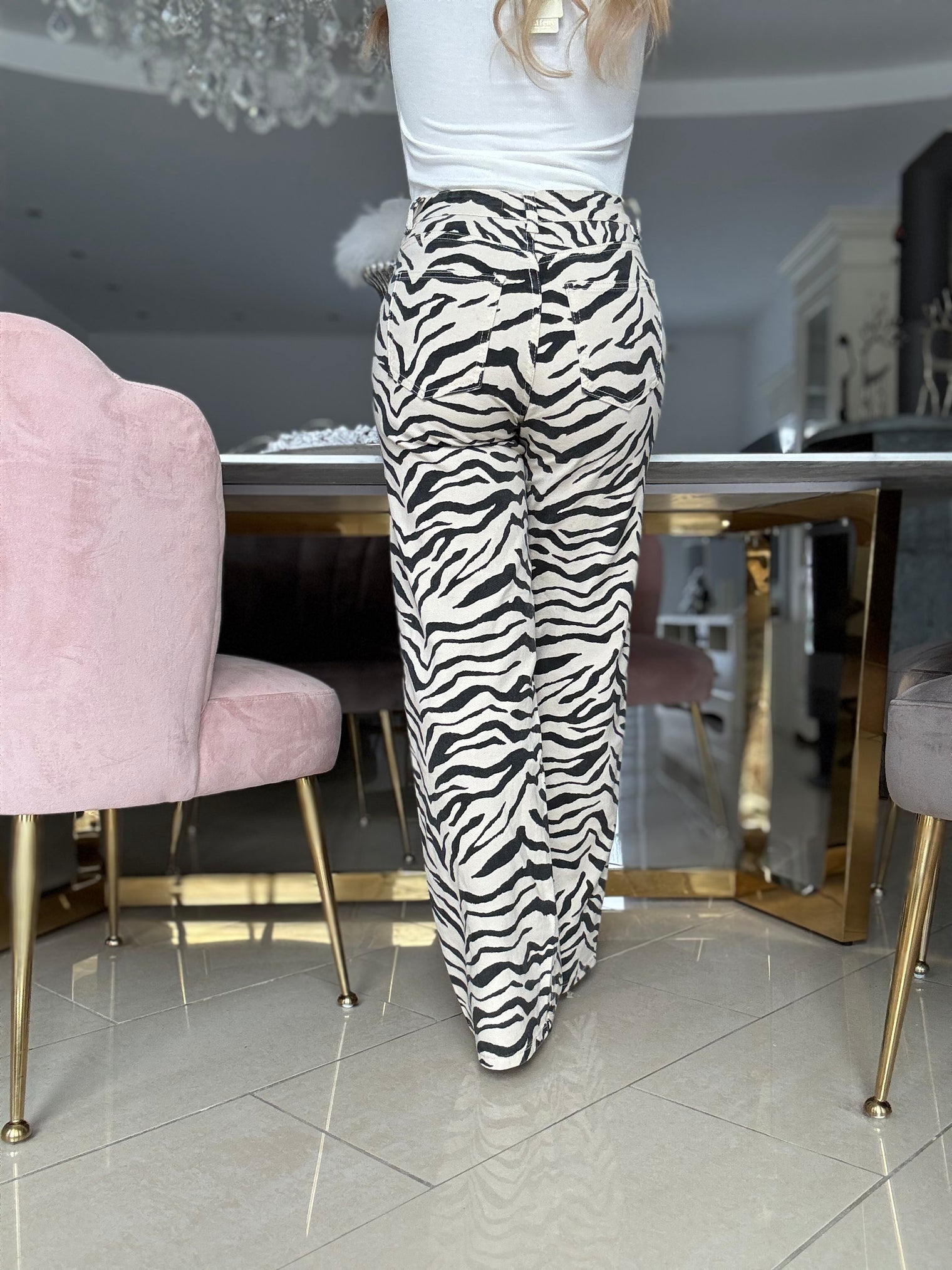 Stretch Straight Leg Jeans im Zebramuster 7001-RD9075