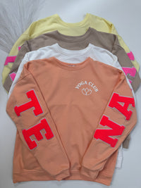 Premium Sweater YOGA CLUB mit Rückenprint