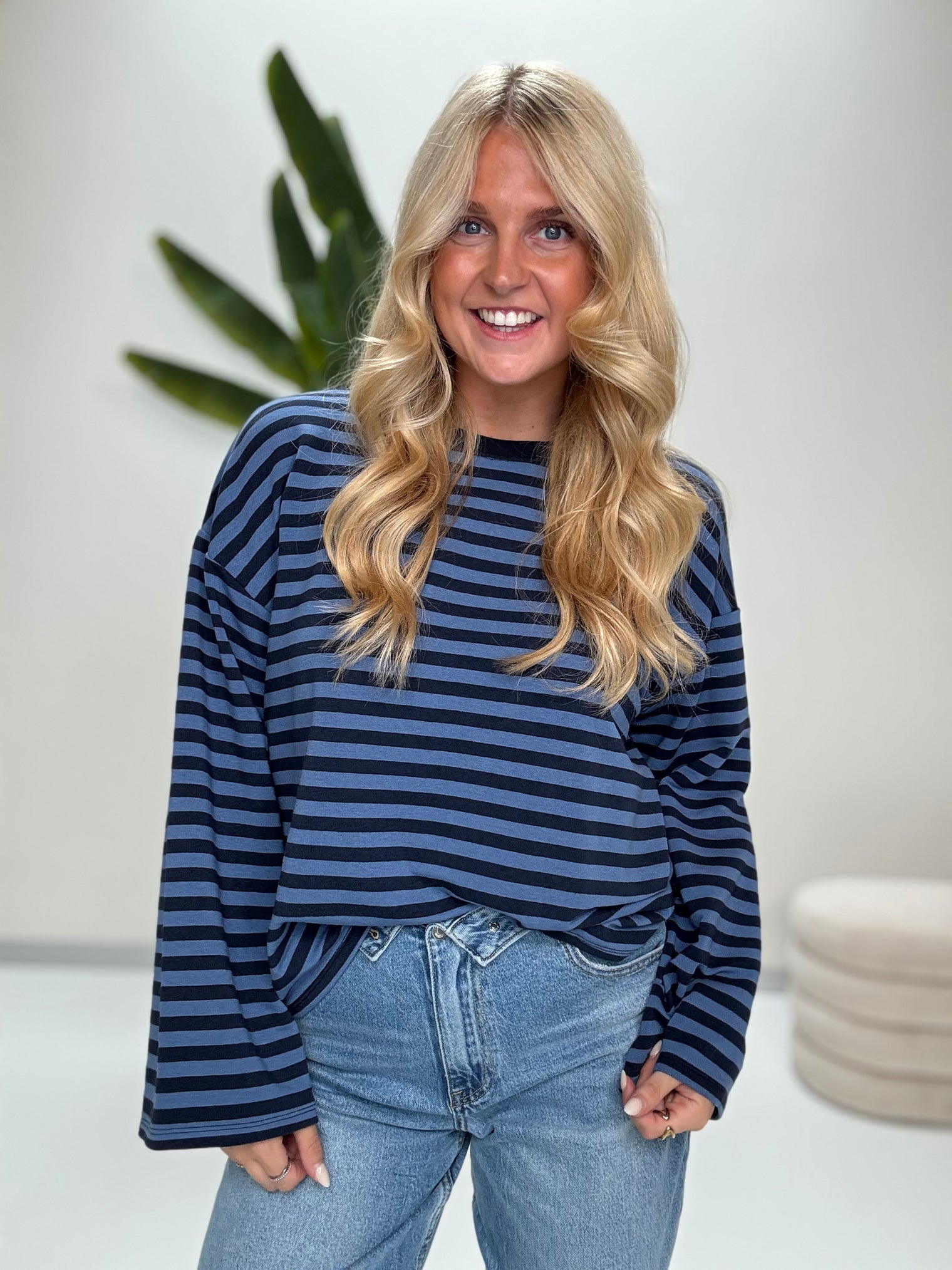 Longsleeve mit leicht ausgestelltem Ärmel STRIPES hell-/dunkelblau