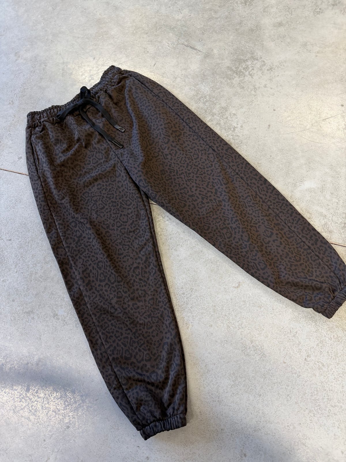 Sweat Pants LEO CRUSH chocolate