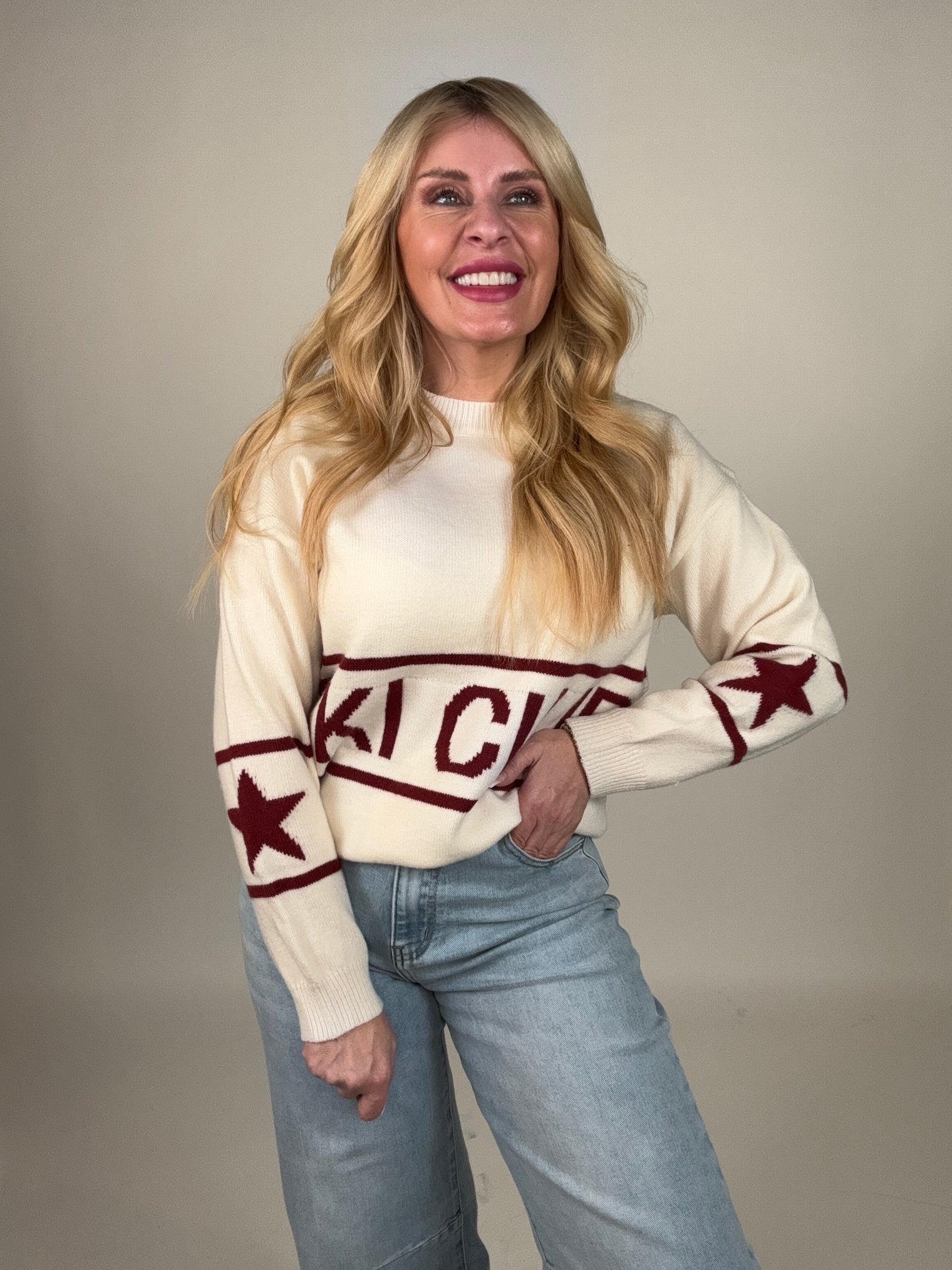 Feinstrick Pullover SKI CLUB in creme mit bordeaux