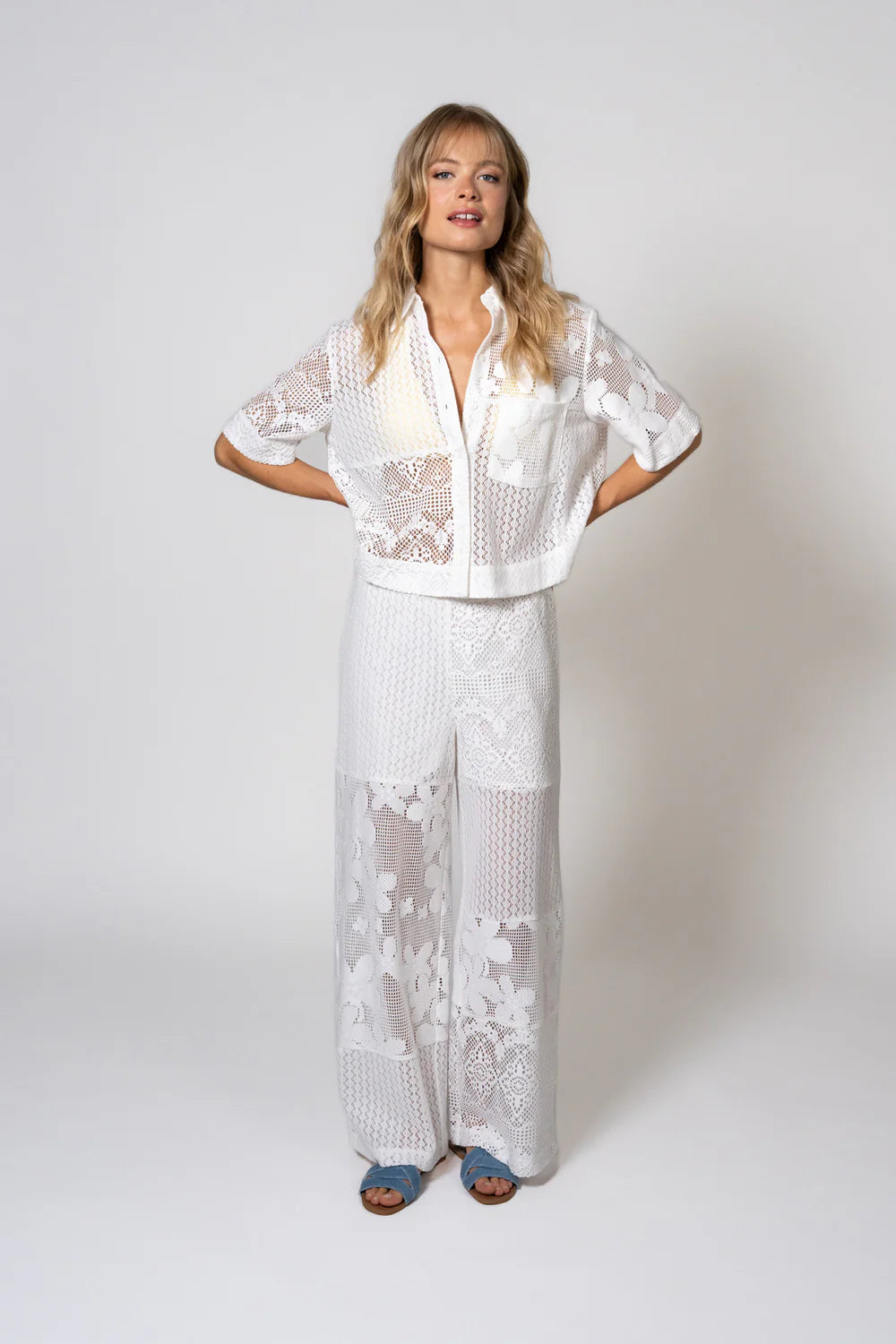 OH APRIL Cempedak Lace Blouse