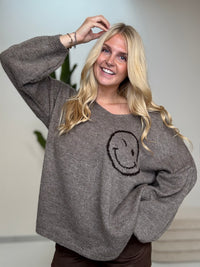 Oversize Strickpullover mit Smiley&Rückenprint taupe/dark chocolate