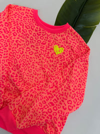 Sweater mit Rückenprint AMOR CLUB peach leo