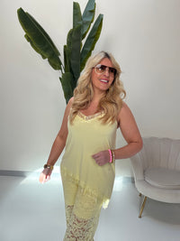 Top mit Spitze & Spaghettiträgern schräg buttermilk lemon