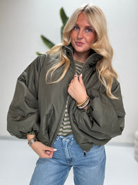 Jacke PUFFY POWER mit Reißverschluss grün