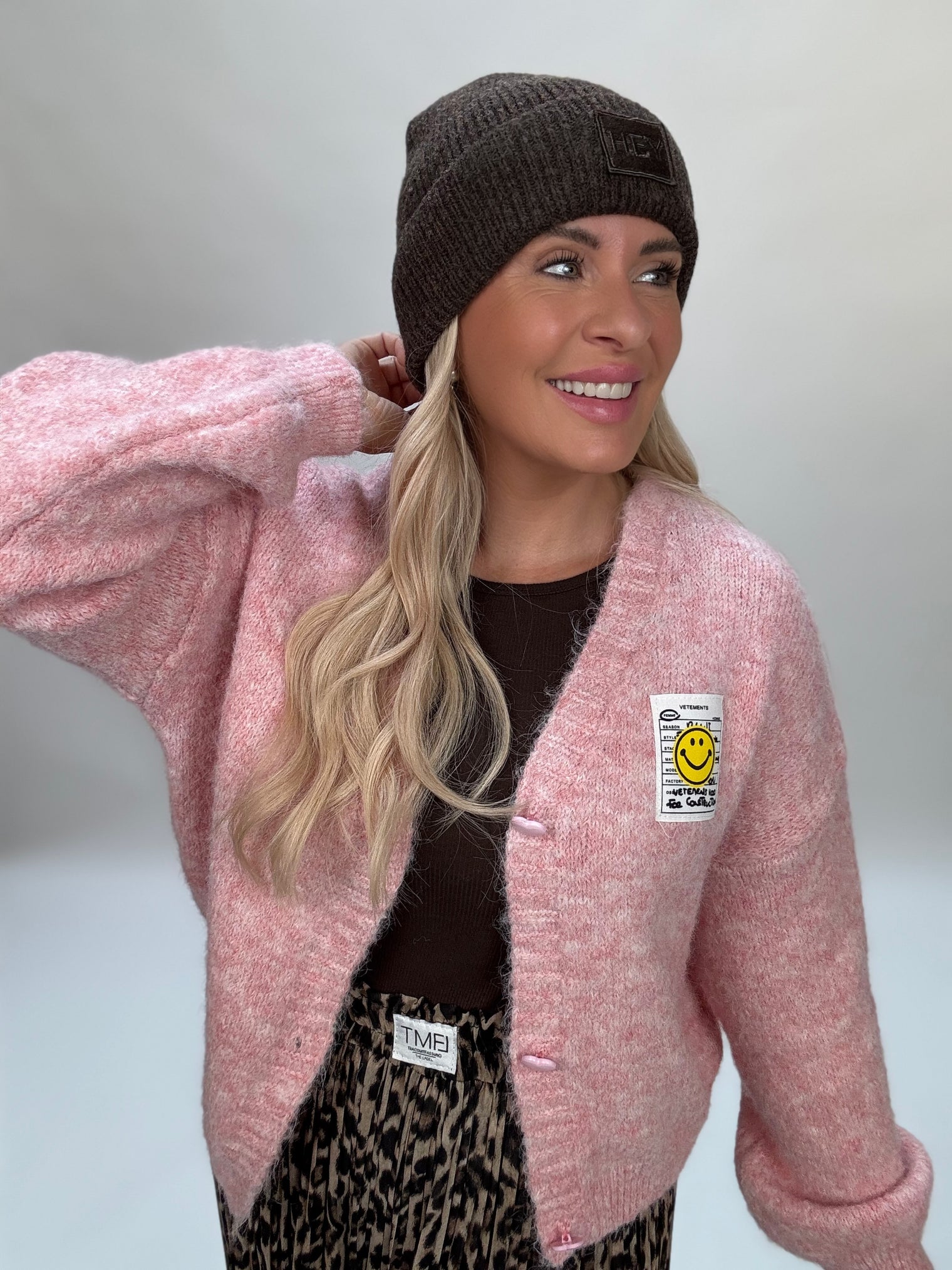 Cardigan ONLY GOOD VIBES rosa meliert