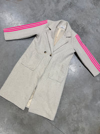 Mantel SPORTY COZYNESS creme/pink mit seitlichen Streifen