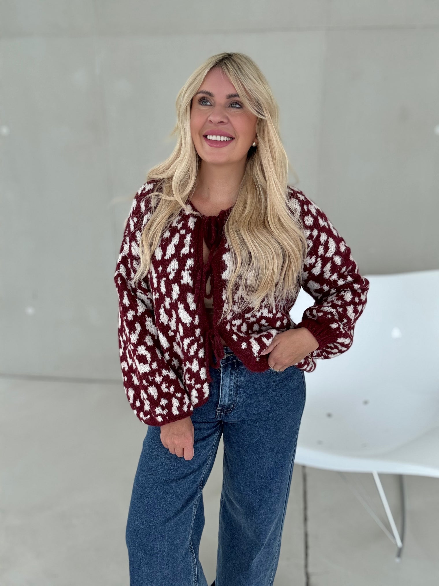 Strickjacke BURGUNDY LEO zum binden