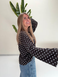 Longsleeve DOTS mit leicht ausgestelltem Ärmel chocolate