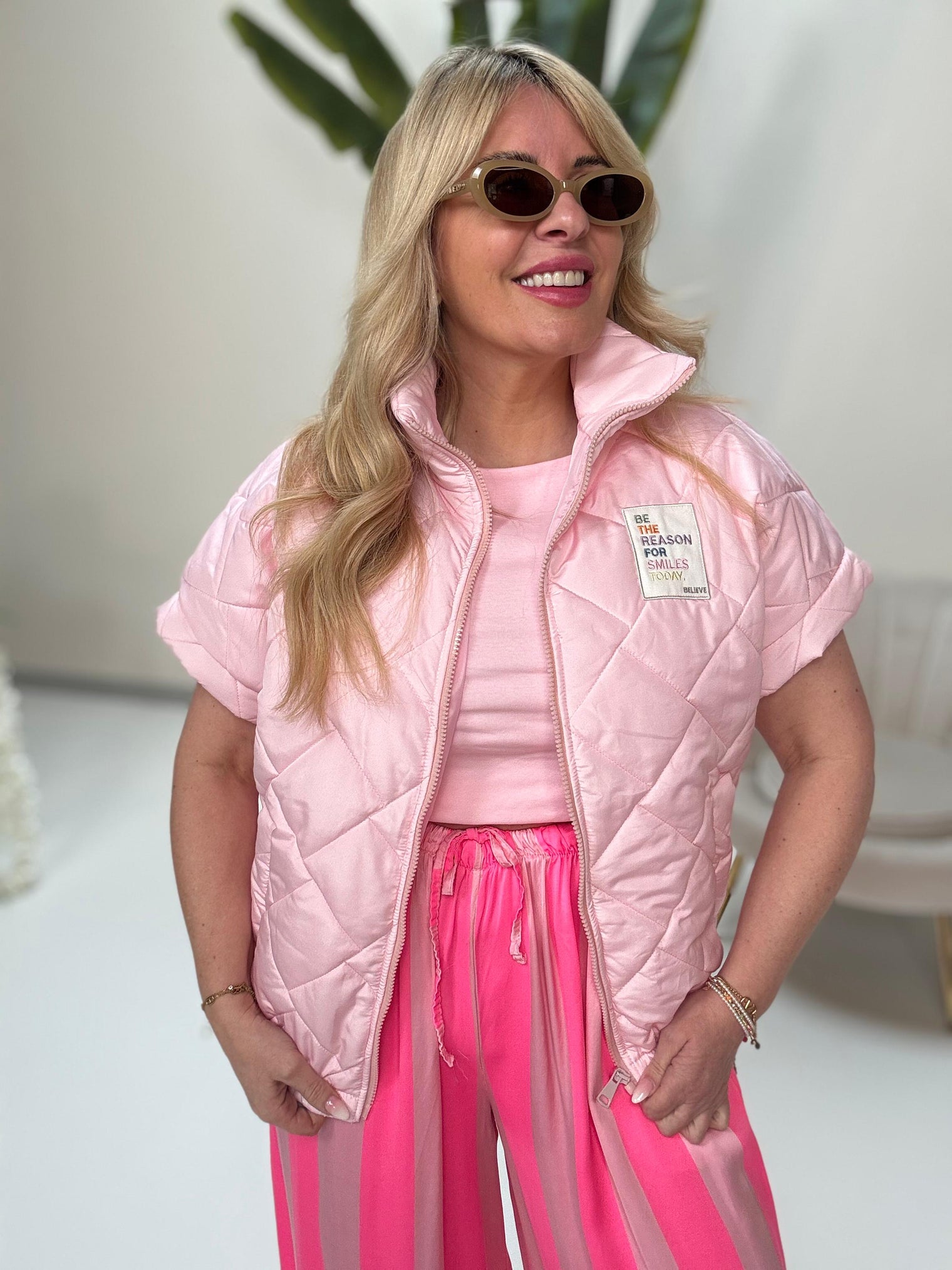 Wattierte Puffy Zipper Weste BE THE REASON FOR SMILES TODAY ballerina rosa
