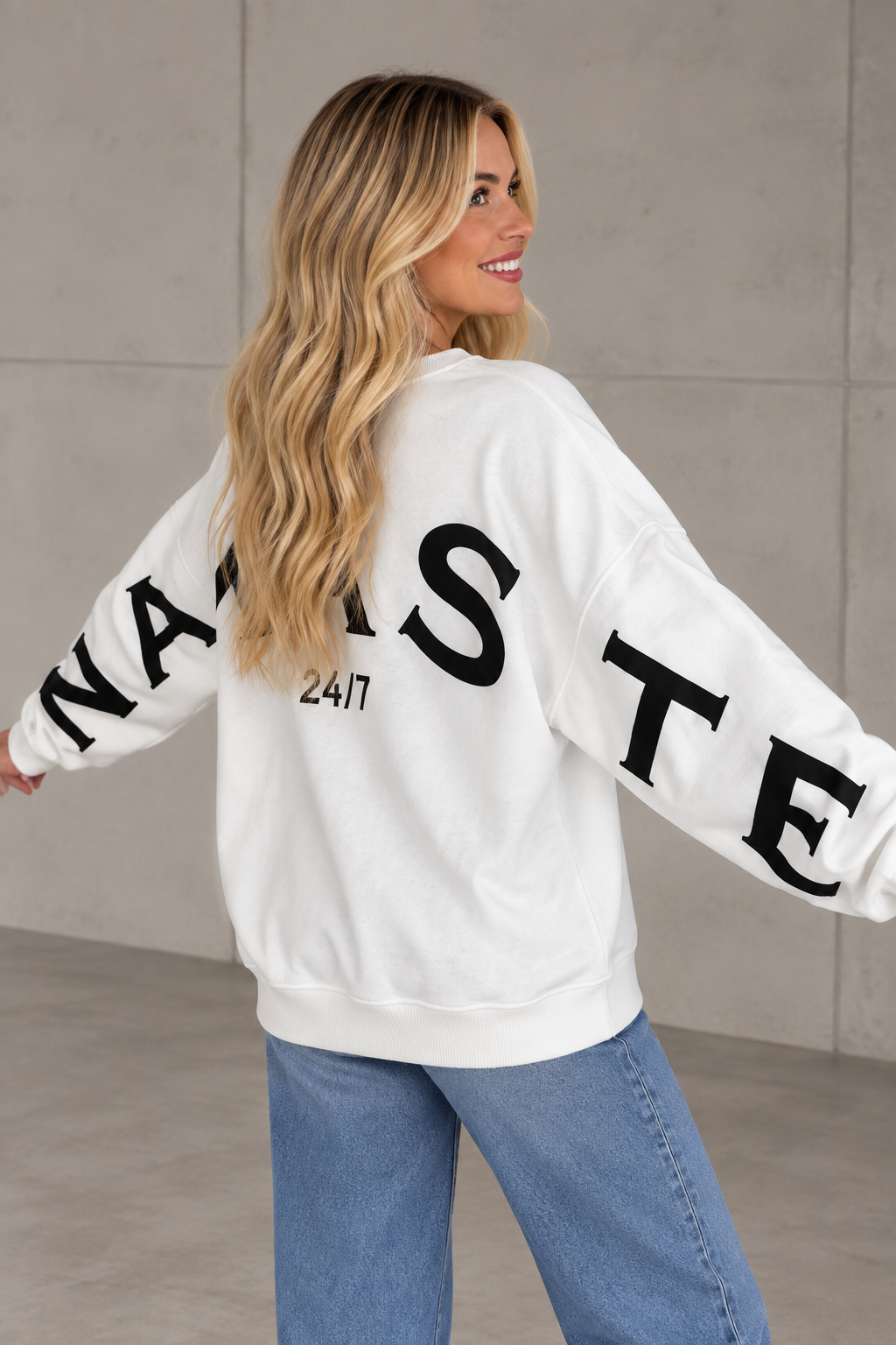 Sweater mit Rückenprint NAMASTE weiß