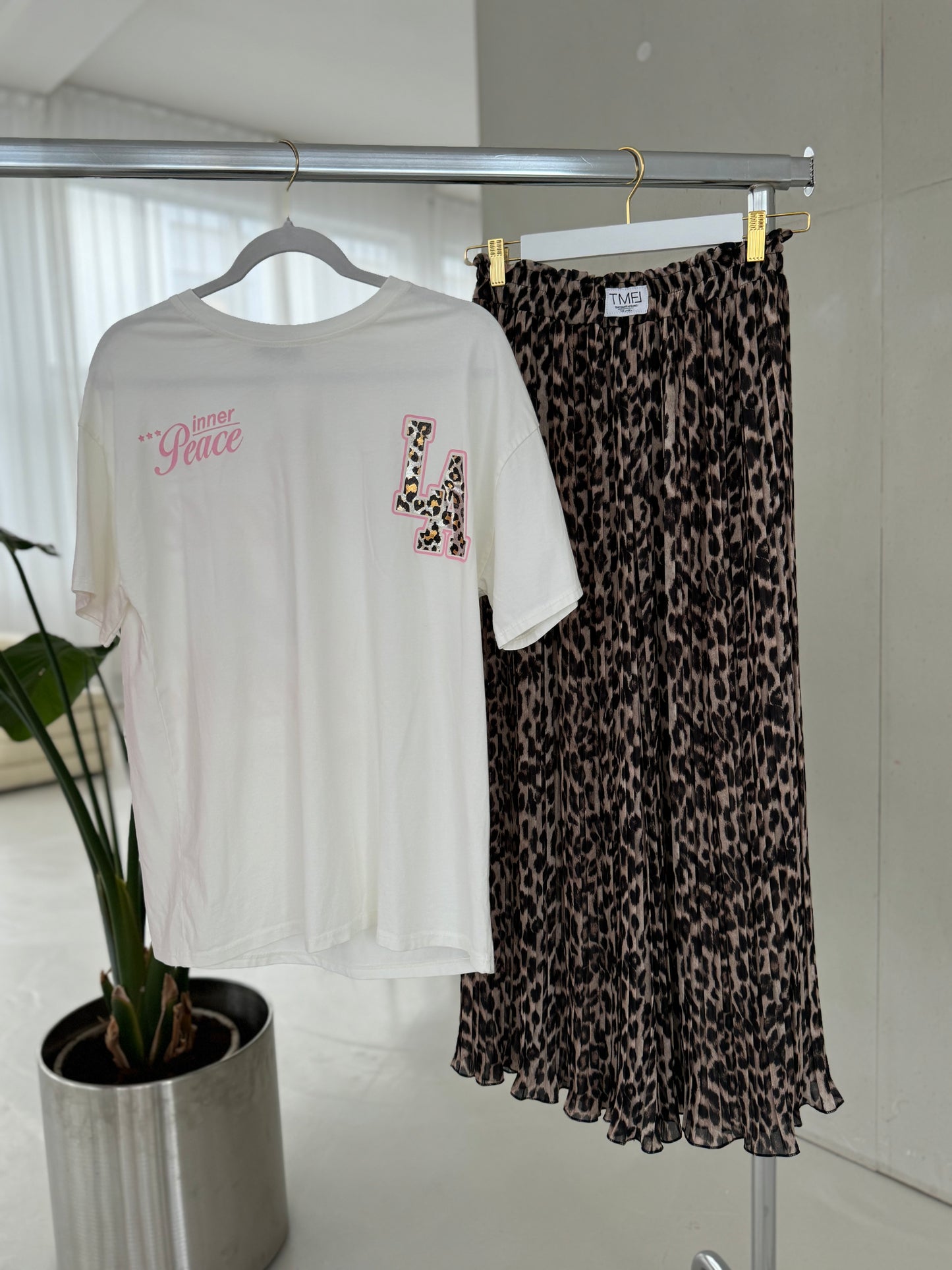 Statement Shirt weiß LA leo