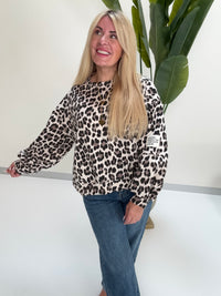 Butterstoff Sweater mit Patch am Ärmel creme LEO schwarz/taupe