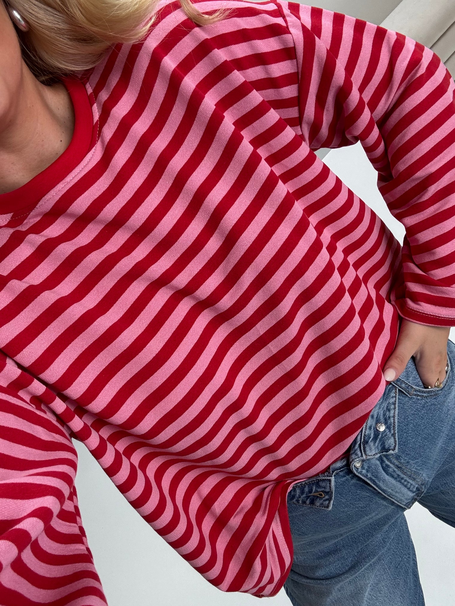 Longsleeve mit leicht ausgestelltem Ärmel STRIPES rot/pink