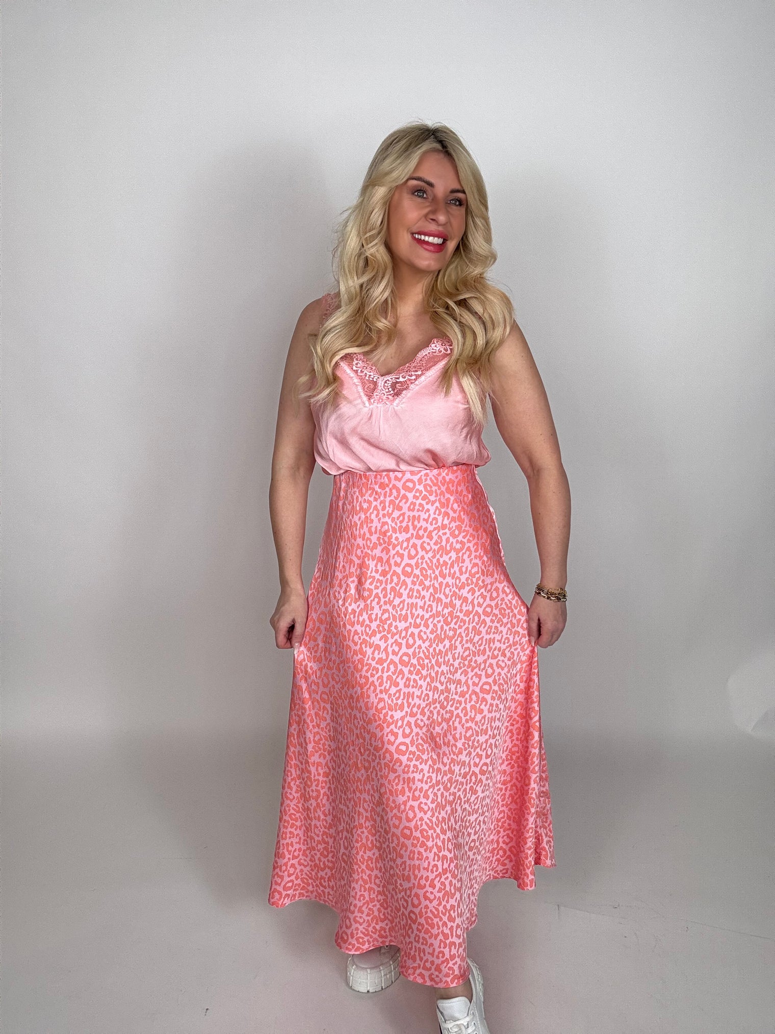 Rock mit Seide Leo LOVER neon Peach Wassermelone