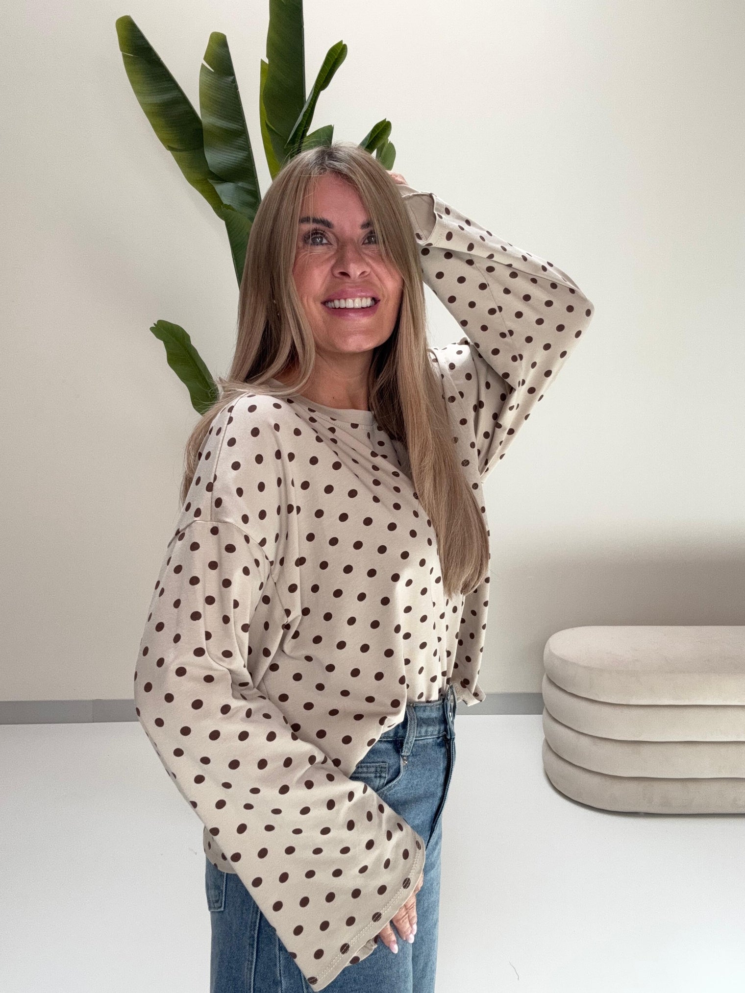 Longsleeve DOTS mit leicht ausgestelltem Ärmel beige