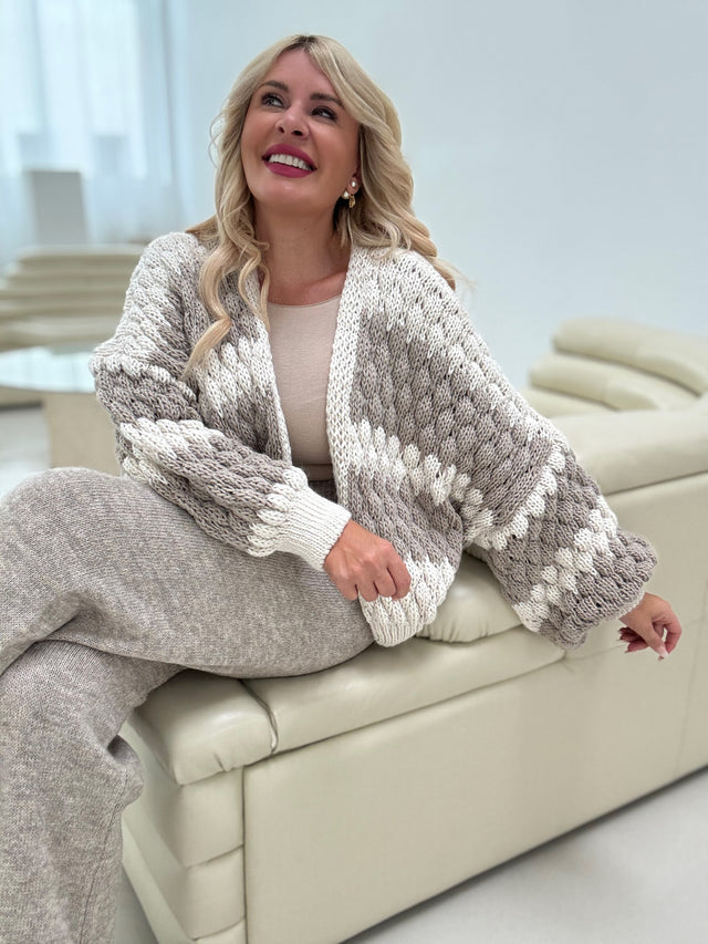 Häkelstrickjacke TAUPE Streifen creme