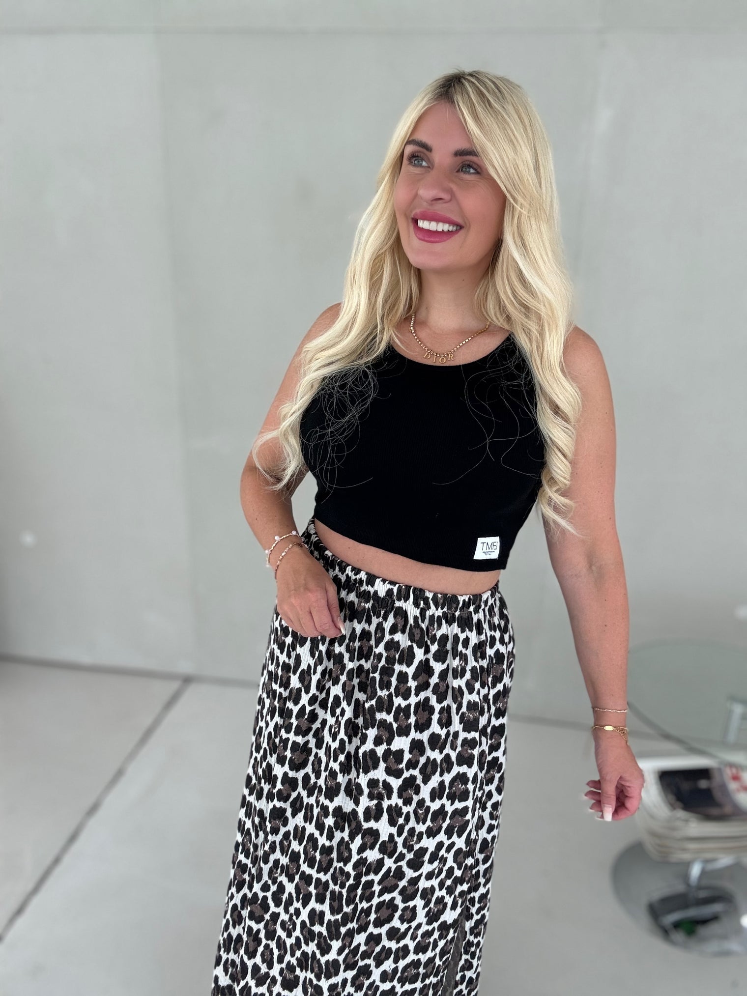 SIGNATURE CROP TOP schwarz