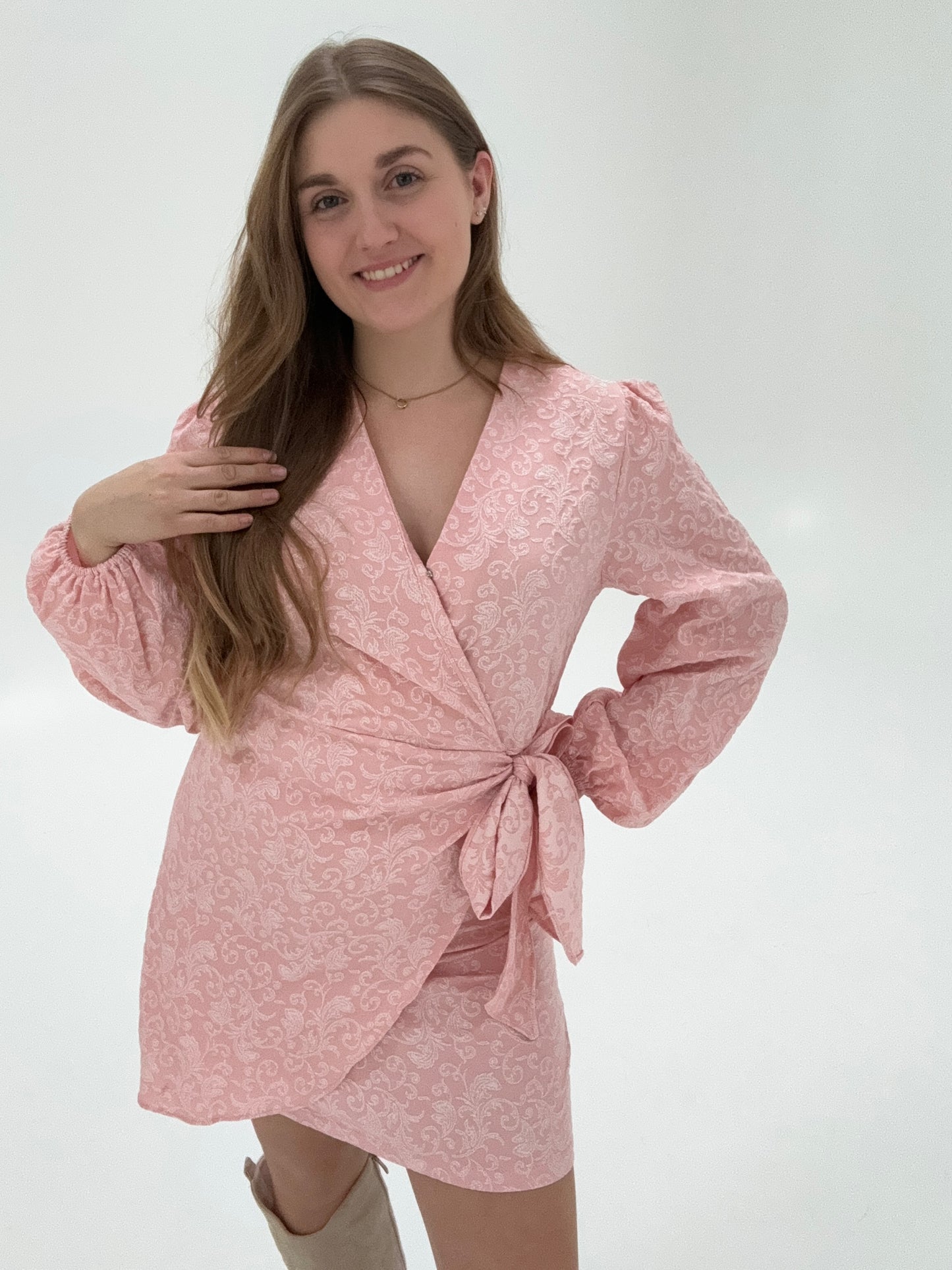 Kleid mit Struktur rosa